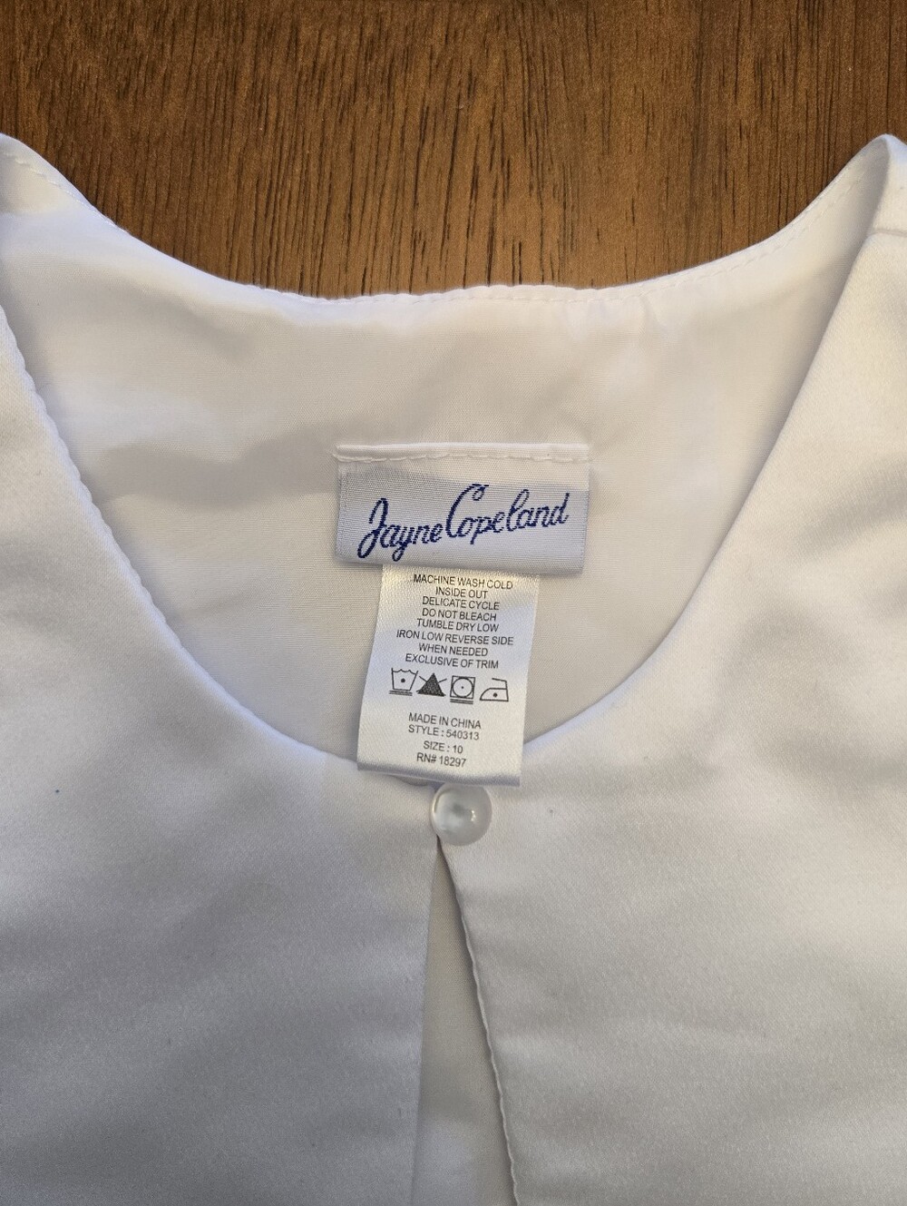 Jayne Copeland White Round-Neck Button Detail Top